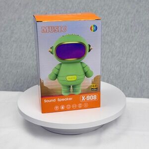 Astronaut Robot Wireless Speaker X-908 Hi-Fi Portable Bluetooth Green